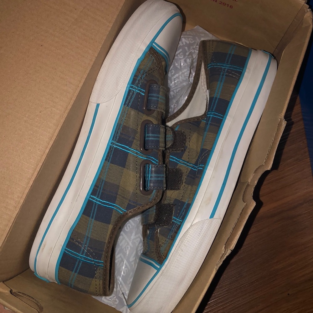Vans (Velcro)